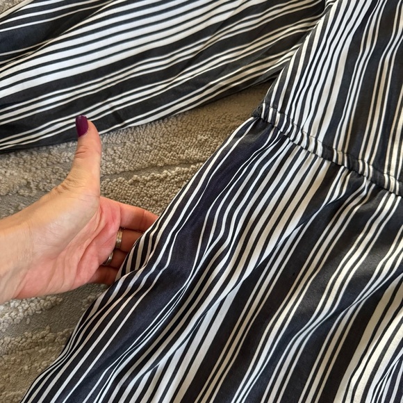 Everlane Stripe Maxi Dress black white stripe tencel tie waist modest medium new - Picture 6 of 15